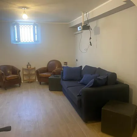 Casa Lauretta Monza